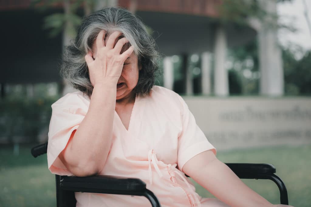 Home care assistance workers can help aging seniors who battle chronic headaches.